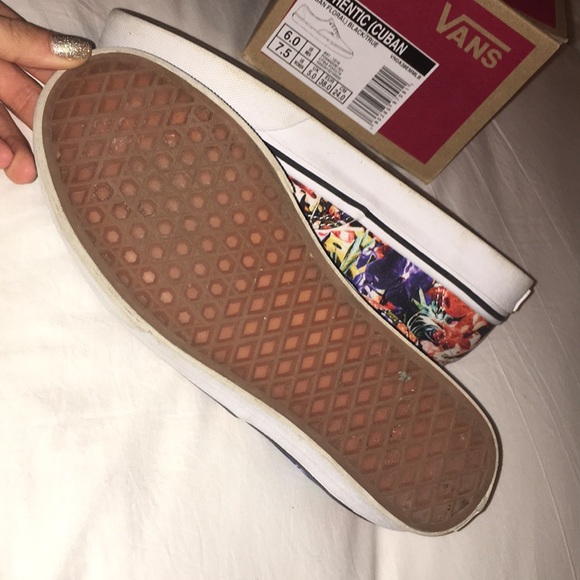 FLORAL VANS - Picture 3 of 3